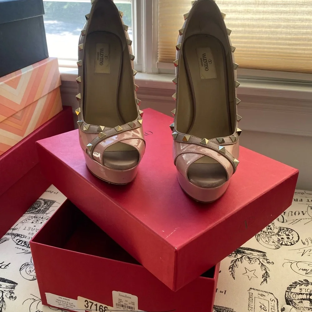 Valentino Garavani womens heels - Picture 9 of 9